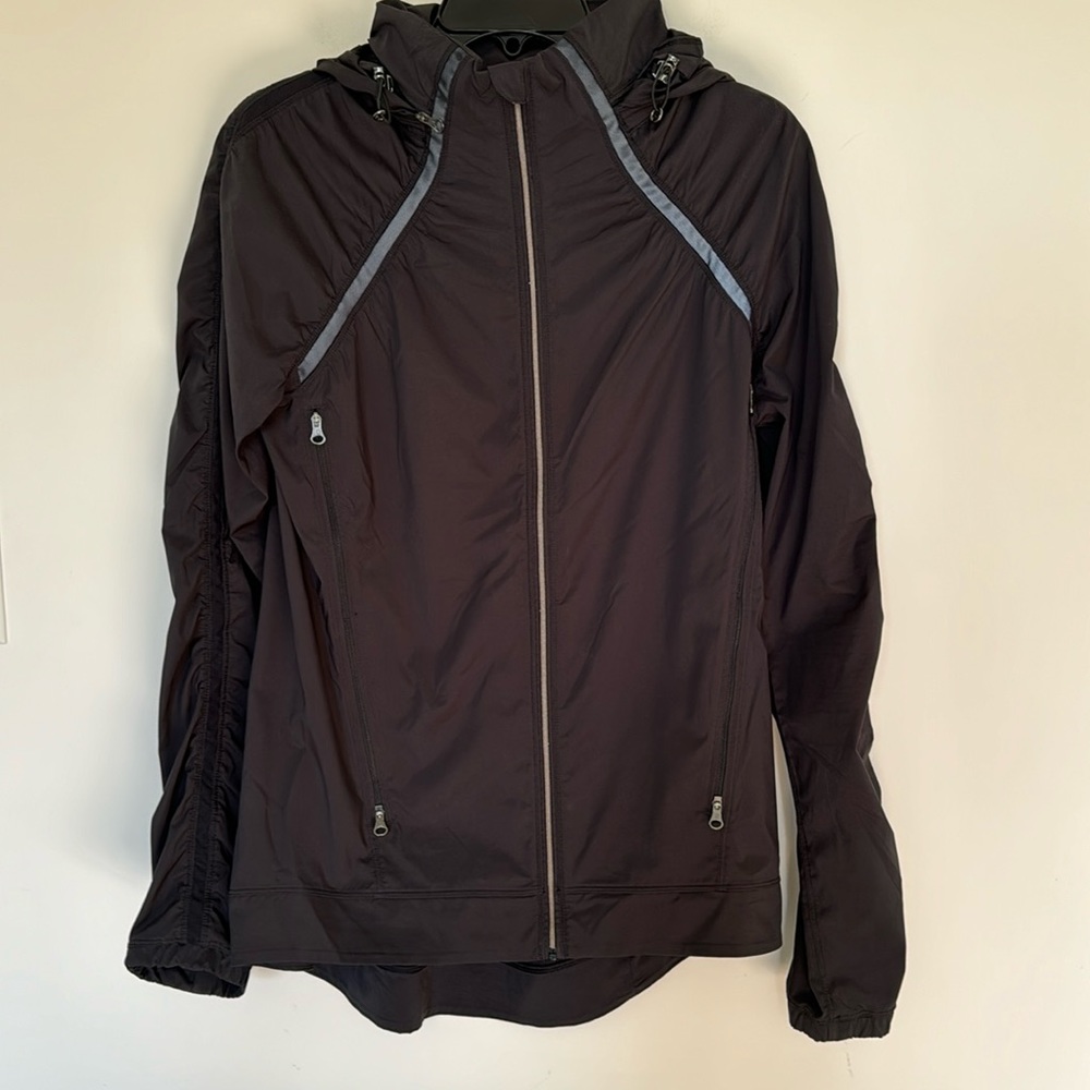Lululemon Gather and Sprint Jacket Black Size 8 - Picture 4 of 5